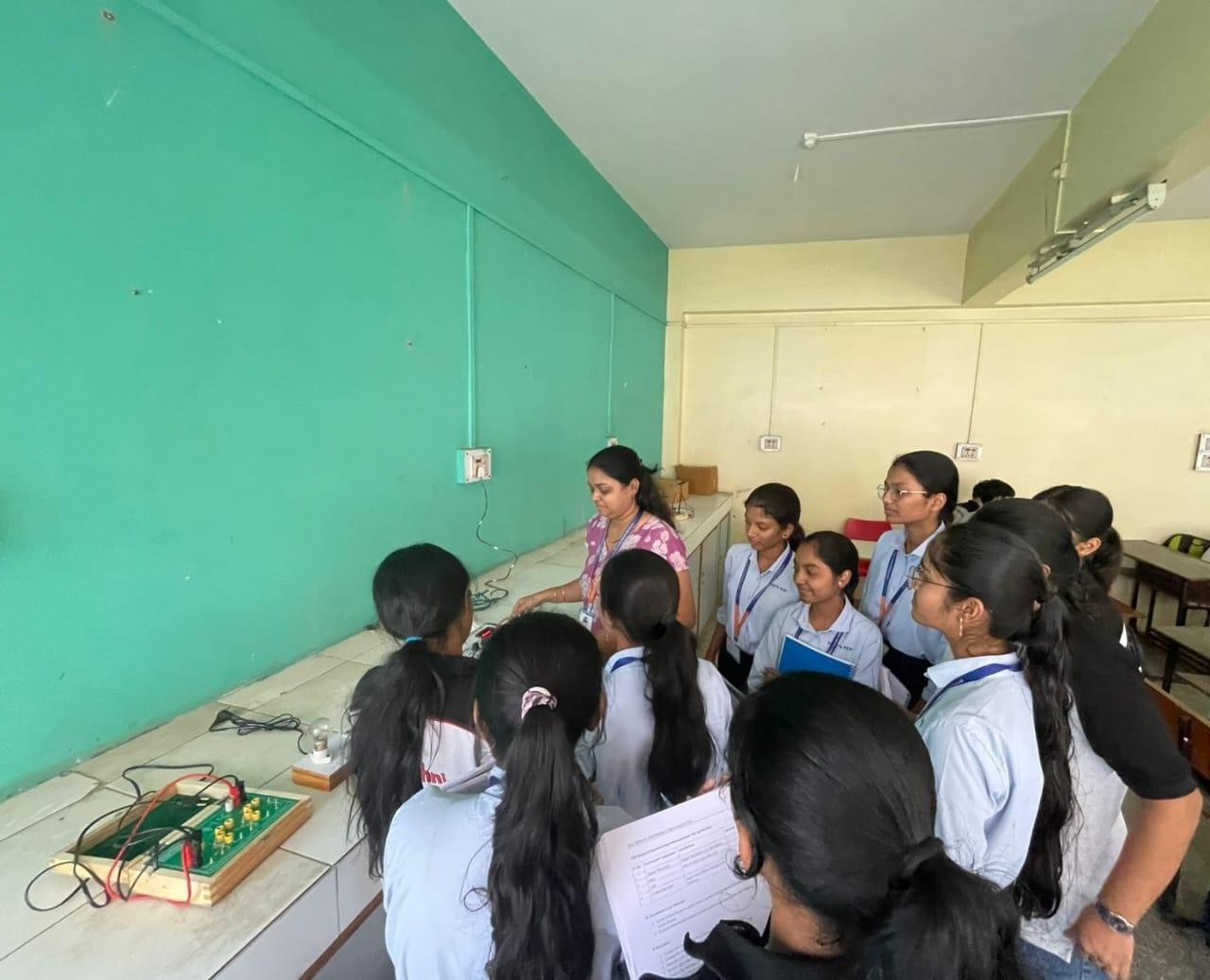 PCP provides 3-year course of diploma in computer engineering in Pune.