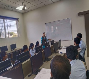pimpri chinchwad polytechnique provide a computer engineering diploma in various courses 
