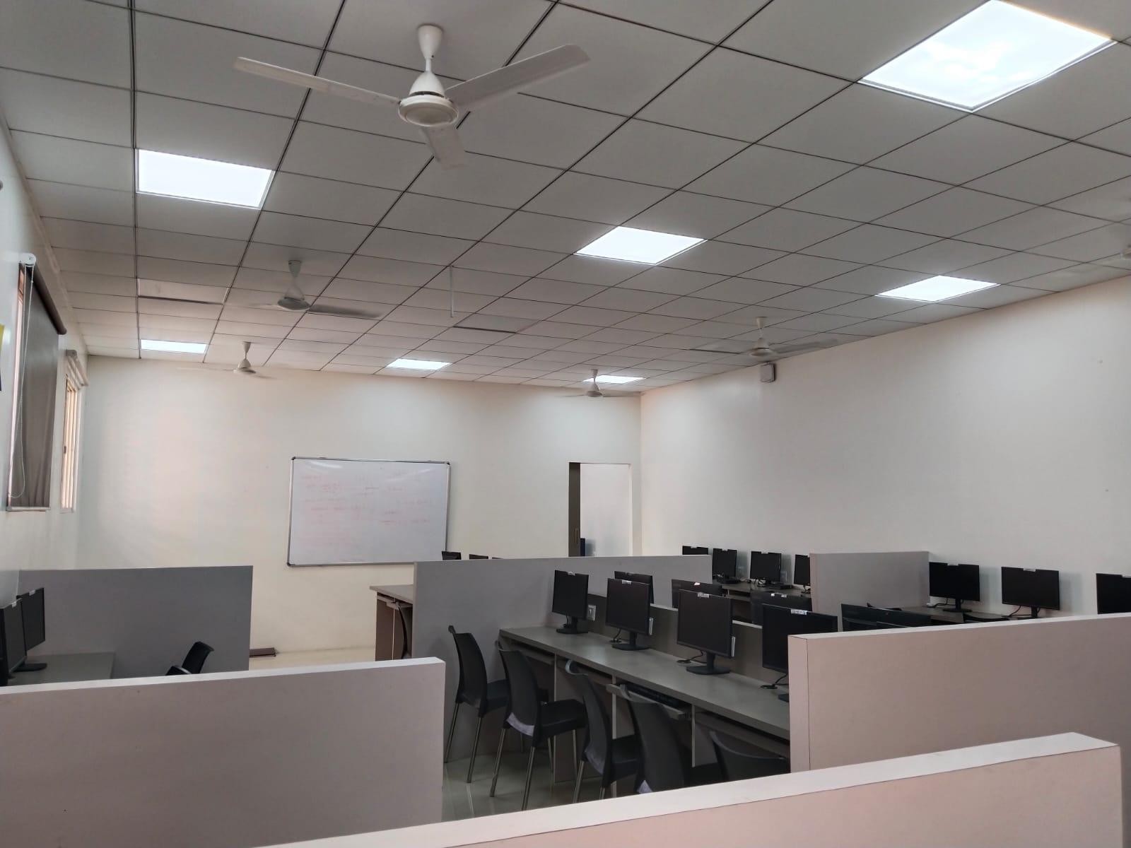 PCP provides 3-year course of diploma in computer engineering in Pune.