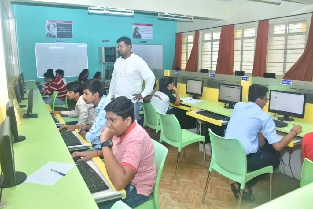 Launch pad Career guidance and counseling, PCPolytechnic