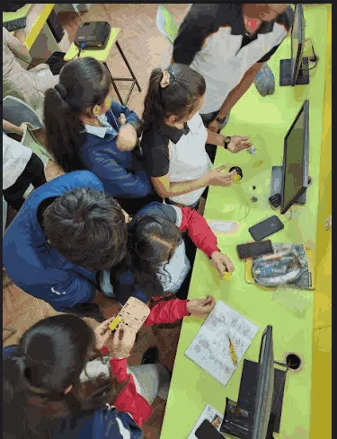 Workshop on Robotics and IoT