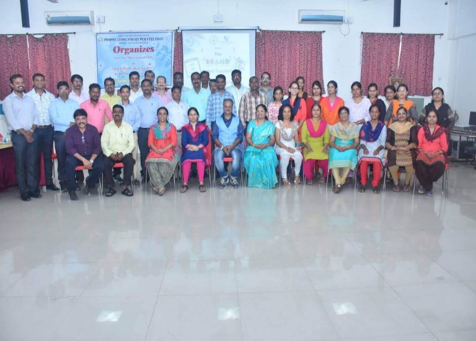 Faculty Development Program on  24th June 2019 by Dr. Vinay Chandratre, PCP akurdi