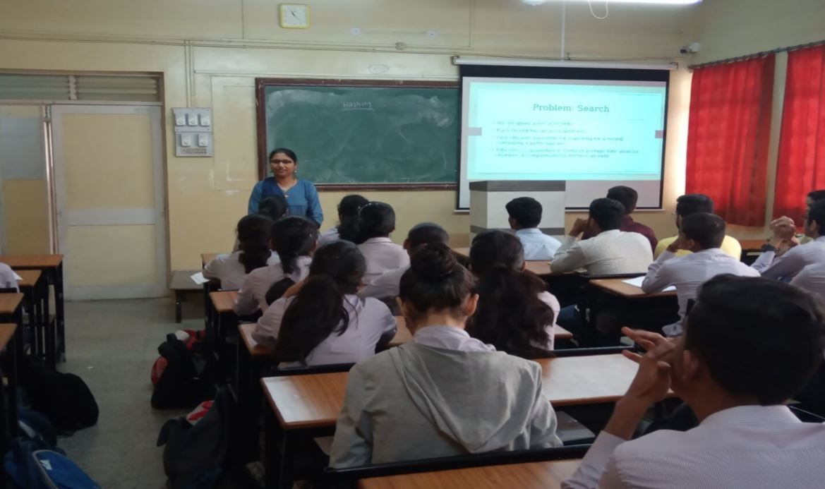IT Department Organized Expert Lecture on “Hashing ” For SYIF Students, PCPolytechnic college