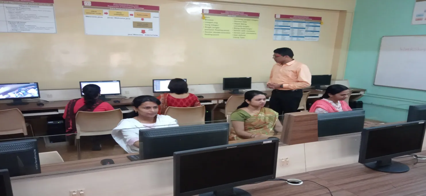 IT Department Organized Workshop on “JavaScript ” For Staff, PCPolytechnic college