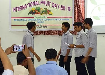 Student’s decoration on International Fruit Day